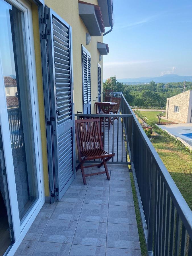 Villa Una Apartments Labin  Eksteriør billede