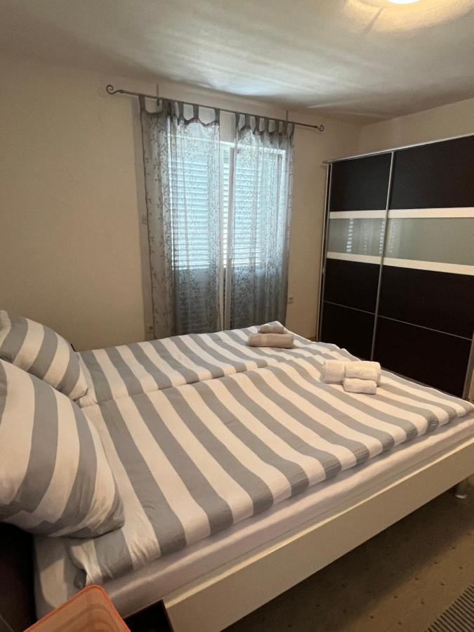 Villa Una Apartments Labin  Eksteriør billede